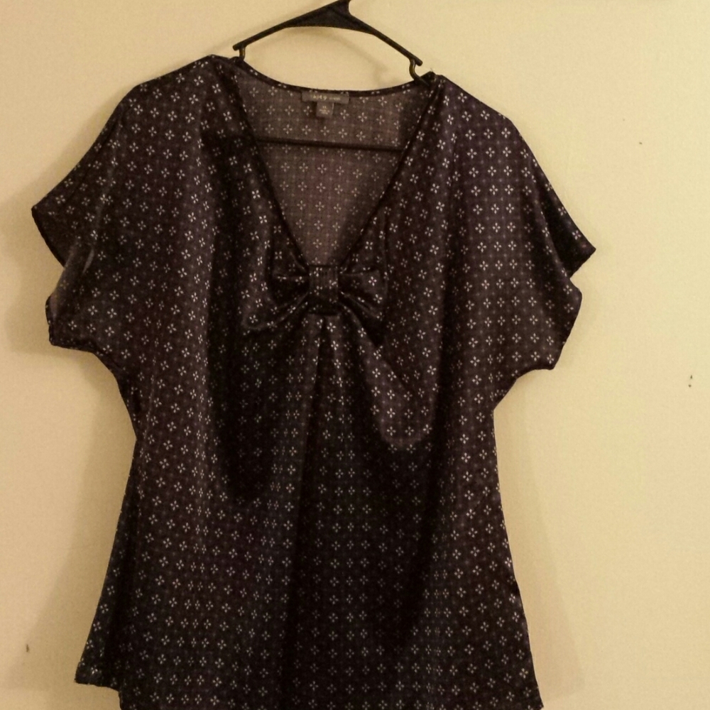 Apt. 9 satiny top